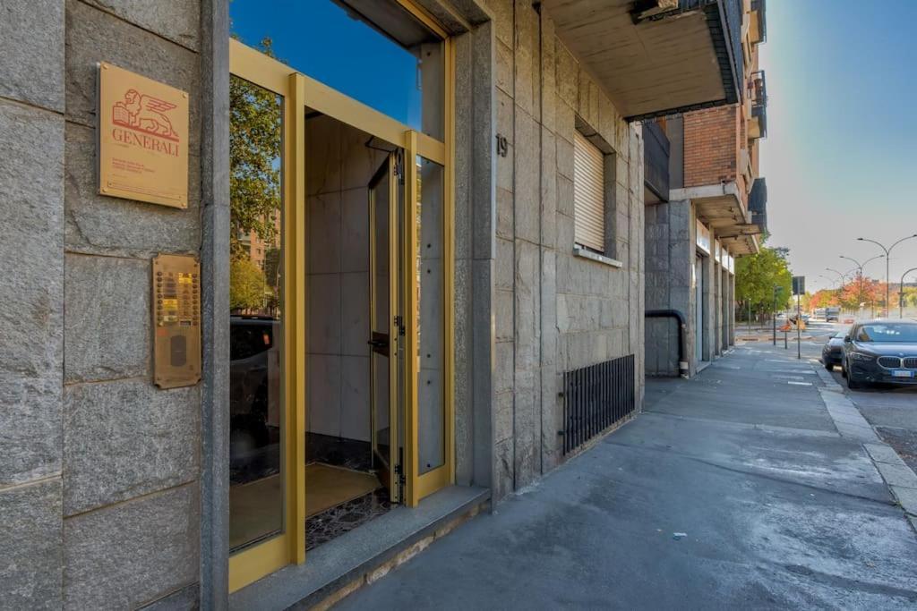 Apartamento Attico Storico Turín Exterior foto
